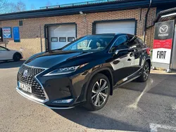 Svart metallic Begagnad 2019 Lexus RX450h Executive Line SUV | 399 500 kr (Marknadspris)