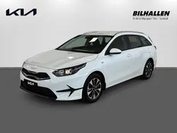 Vit Ny 2025 Kia Ceed Sportswagon Kombi | 299 900 kr (Lite dyr)
