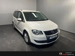 Vit Begagnad 2010 VW Touran Trendline Minibuss | 54 900 kr (Marknadspris)