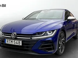 Blå Begagnad 2021 VW Arteon R Halvkombi | 399 900 kr (Marknadspris)