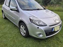 Silver Begagnad 2011 Renault Clio R.S. Halvkombi | 45 000 kr (Marknadspris)