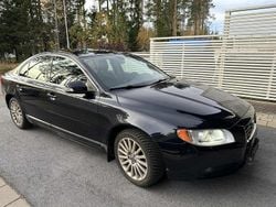 Svart Begagnad 2009 Volvo S80 Momentum Sedan | 47 000 kr