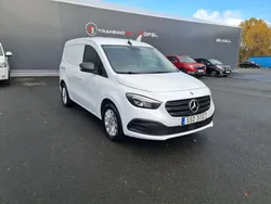 Vit Begagnad 2023 Mercedes Citan 110 Van | 269 000 kr (Marknadspris)