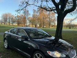 Svart Begagnad 2010 Jaguar XF Sedan | 50 000 kr (Dyr)