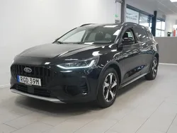 Svart (agate black metallic) Begagnad 2023 Ford Focus Active Kombi | 234 900 kr (Marknadspris)