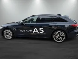 Firmamentblå metallic Begagnad 2024 Audi A5 S-Line Sportkupé | 833 620 kr