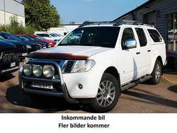 Vit Begagnad 2014 Nissan Navara Pickup | 179 900 kr (Lite dyr)