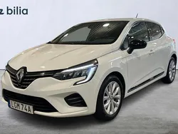 Vit Begagnad 2022 Renault Clio V Intens Halvkombi | 159 900 kr