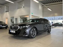 Grå/silver Ny 2024 BMW 520 Efficient Dynamics Kombi | 678 500 kr