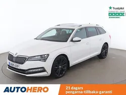 Vit Begagnad 2021 Skoda Superb Business Line Kombi | 296 000 kr (Marknadspris)
