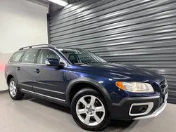Blå Begagnad 2010 Volvo XC70 Summum SUV | 129 900 kr (Marknadspris)