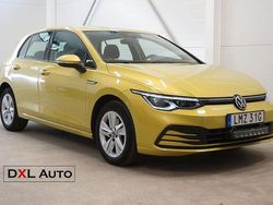 Gul (gul ( lime yellow metallic)) Begagnad 2020 VW Golf VII Edition Halvkombi | 229 900 kr (Marknadspris)