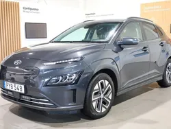 Grå Begagnad 2022 Hyundai Kona Advanced SUV | 249 800 kr (Marknadspris)