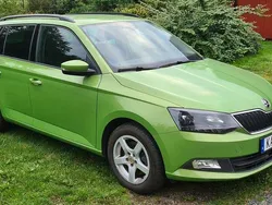 Grön Begagnad 2017 Skoda Fabia Kombi | 74 000 kr (Bra pris)
