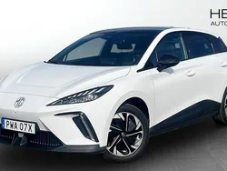Vit (white) Begagnad 2022 MG MG4 EV Halvkombi | 269 900 kr