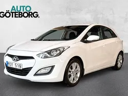 Vit Begagnad 2012 Hyundai i30 Halvkombi | 59 900 kr (Bra pris)