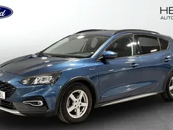 Blå (blue) Begagnad 2021 Ford Focus Active Halvkombi | 189 900 kr (Marknadspris)