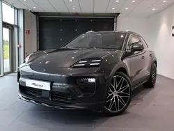 Grå Ny 2025 Porsche Macan SUV | 1 131 200 kr (Bra pris)