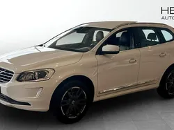Vit (white) Begagnad 2016 Volvo XC60 SUV | 249 000 kr (Lite dyr)