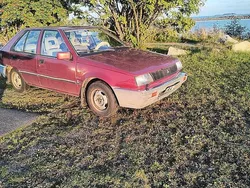 Röd Begagnad 1988 Mitsubishi Colt Halvkombi | 6 820 kr