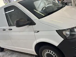 Vit Begagnad 2017 VW T6 Van | 90 000 kr