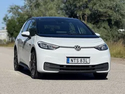 Vit Begagnad 2021 VW ID.3 Pro Performance Halvkombi | 209 900 kr (Marknadspris)