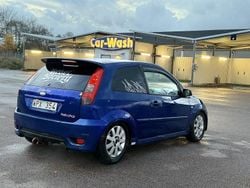 Begagnad 2005 Ford Fiesta ST Halvkombi | 13 000 kr (Bra pris)
