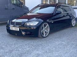Svart Begagnad 2006 BMW 325 Kombi | 64 900 kr (Lite dyr)