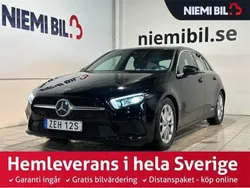 Svart Begagnad 2019 Mercedes A180 Halvkombi | 229 900 kr (Marknadspris)