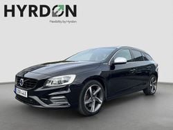 Svart Begagnad 2015 Volvo V60 R-Design Kombi | 159 900 kr (Marknadspris)