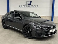 Mörkgrå Begagnad 2018 VW Arteon Halvkombi | 299 990 kr (Marknadspris)