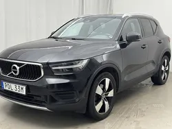 Svart Begagnad 2019 Volvo XC40 Momentum SUV | 191 100 kr (Marknadspris)