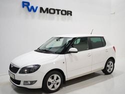 Vit Begagnad 2014 Skoda Fabia Ambition Halvkombi | 119 900 kr (Marknadspris)