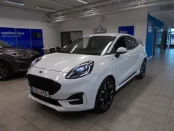 Vit (frozen white) Begagnad 2020 Ford Puma ST-Line X SUV | 219 400 kr (Lite dyr)