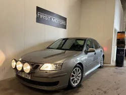 Ljusgrå Begagnad 2004 Saab 9-3 Linear Sedan | 15 999 kr (Marknadspris)