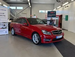 Ljusröd (röd) Begagnad 2013 Mercedes C220 AMG Kombi | 169 900 kr (Marknadspris)
