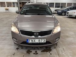 Mörkgrå Begagnad 2011 Kia Ceed Sportswagon Kombi | 39 900 kr (Bra pris)