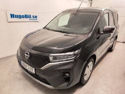 Svart (enigma black) Begagnad 2022 Nissan Townstar N-Connecta Minibuss | 298 750 kr (Marknadspris)