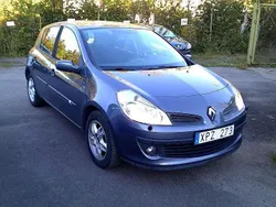 Blå Begagnad 2006 Renault Clio R.S. Halvkombi | 19 500 kr (Marknadspris)