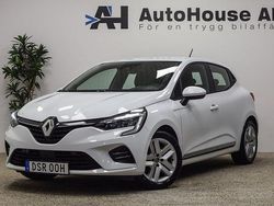 Vit Begagnad 2022 Renault Clio V Zen Halvkombi | 174 000 kr (Superpris)