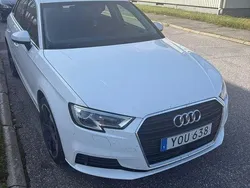 Vit Begagnad 2018 Audi A3 Sportback Proline Halvkombi | 165 000 kr (Marknadspris)