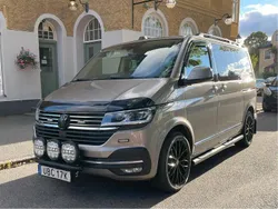 Brun Begagnad 2020 VW Multivan Highline Minibuss | 429 000 kr (Bra pris)