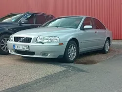 Grå Begagnad 2006 Volvo S80 Sedan | 30 000 kr