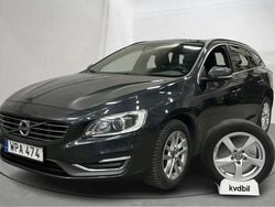 Grå Begagnad 2015 Volvo V60 Momentum Kombi | 139 800 kr (Bra pris)