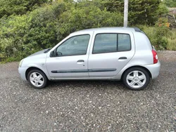 Grå Begagnad 2007 Renault Clio R.S. Halvkombi | 23 500 kr (Marknadspris)