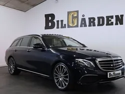 Mörkblå Begagnad 2018 Mercedes E400 Kombi | 384 900 kr (Marknadspris)