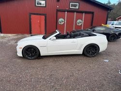 Vit Begagnad 2011 Chevrolet Camaro SS Cab | 299 000 kr (Marknadspris)