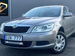 Brun Begagnad 2010 Skoda Octavia Halvkombi | 59 900 kr (Marknadspris)