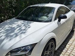 Vit Begagnad 2012 Audi TTS Sportkupé | 250 000 kr