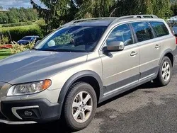 Brun Begagnad 2014 Volvo XC70 Momentum SUV | 215 900 kr (Marknadspris)